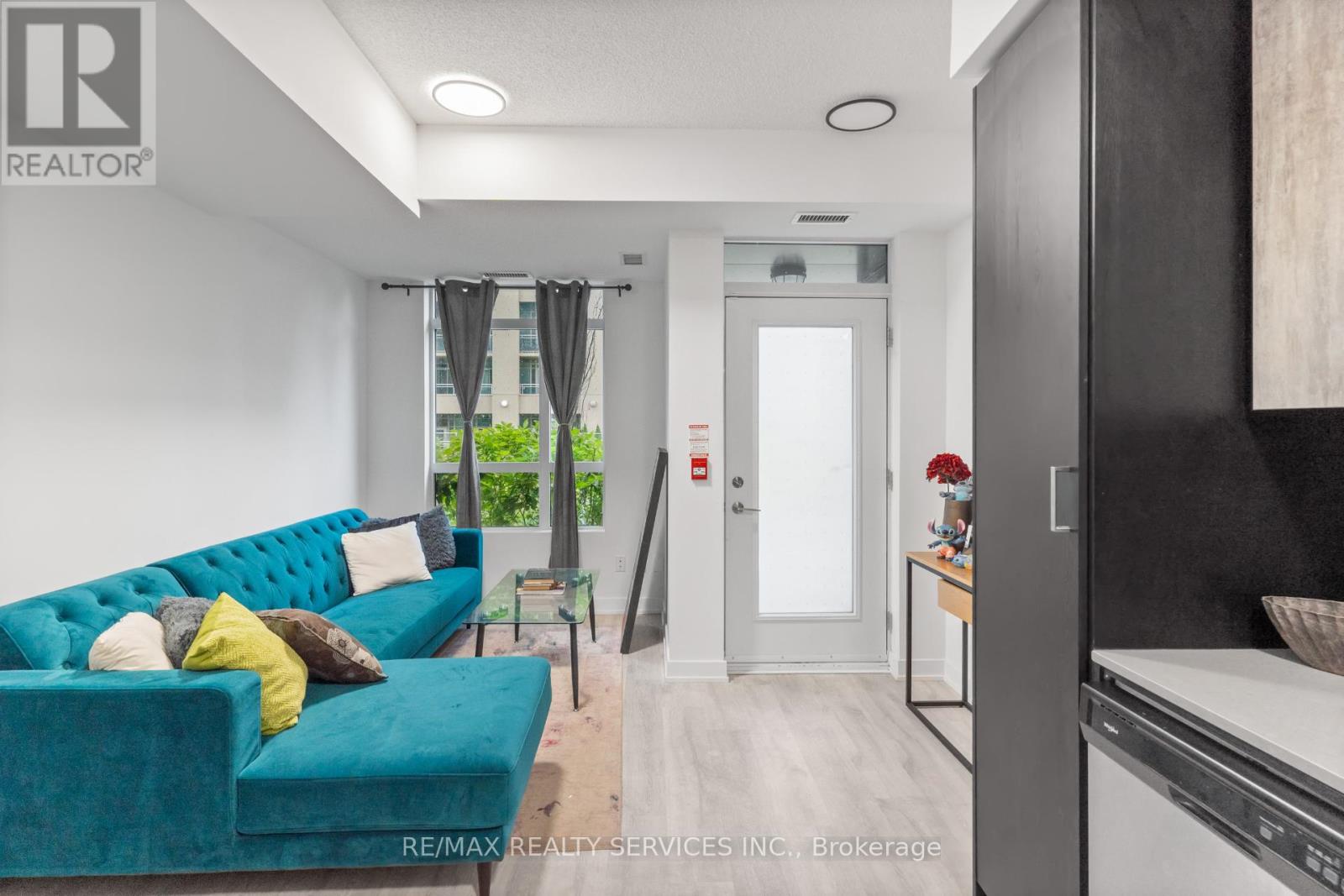 115 - 251 Manitoba Street, Toronto, Ontario  M8Y 0A7 - Photo 11 - W12727228