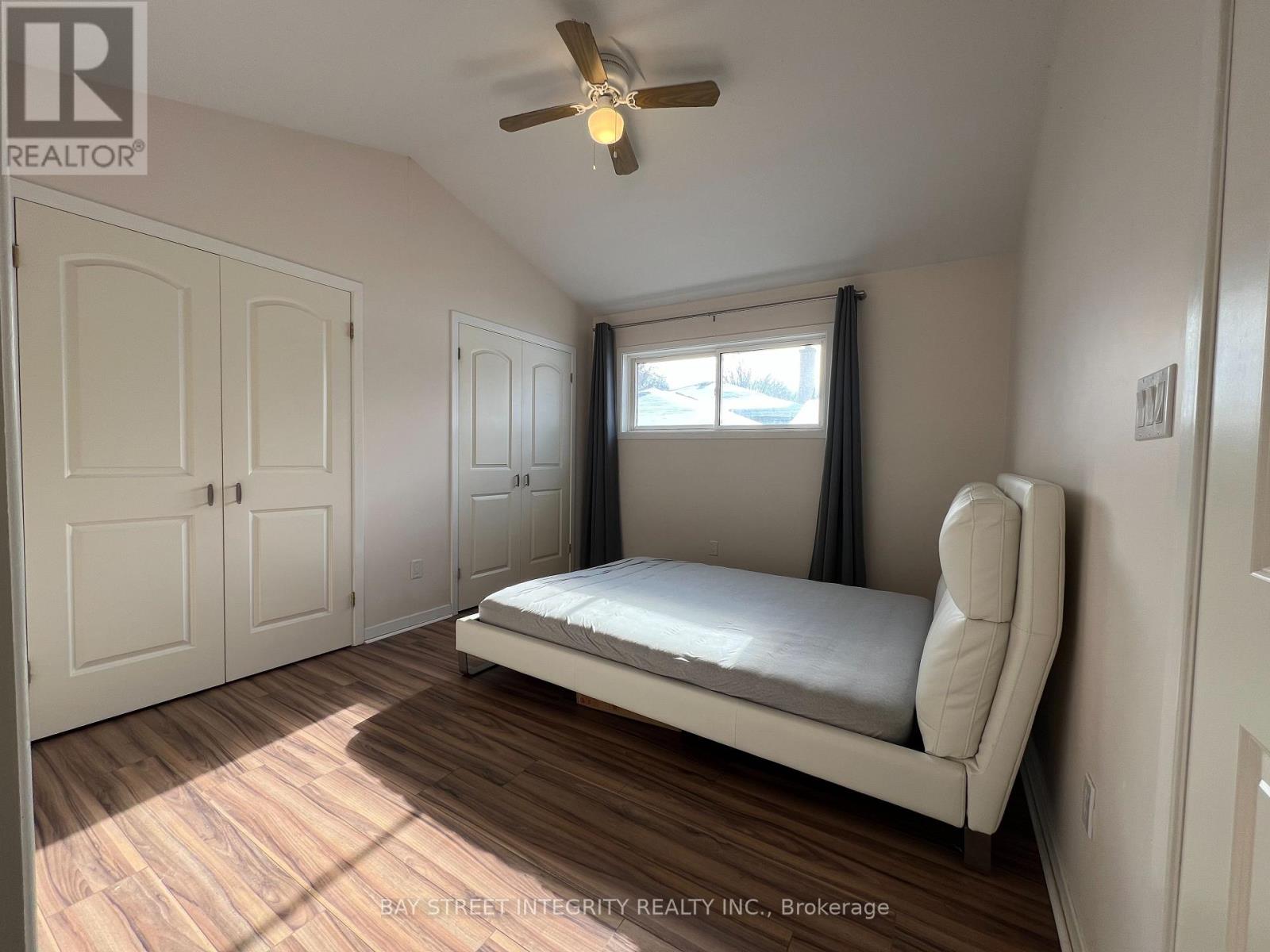 2 - 1339 Pinegrove Road, Oakville, Ontario  L6L 2X2 - Photo 14 - W12727232