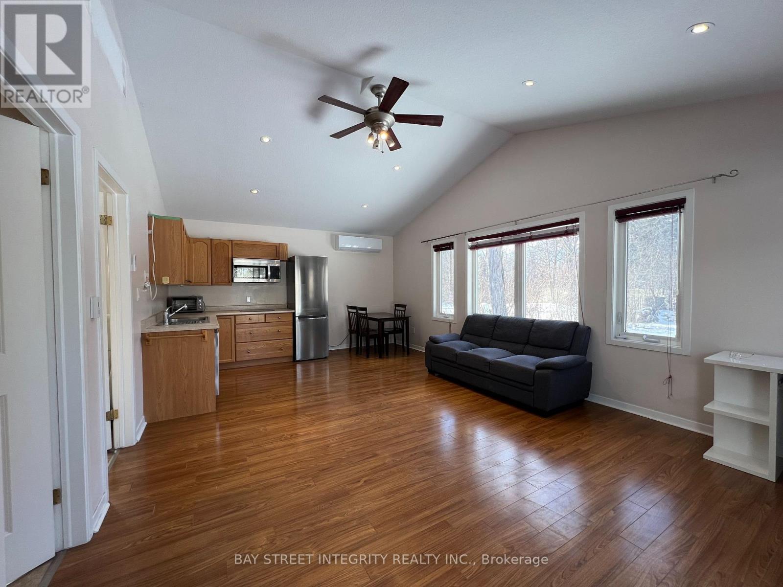 2 - 1339 Pinegrove Road, Oakville, Ontario  L6L 2X2 - Photo 5 - W12727232