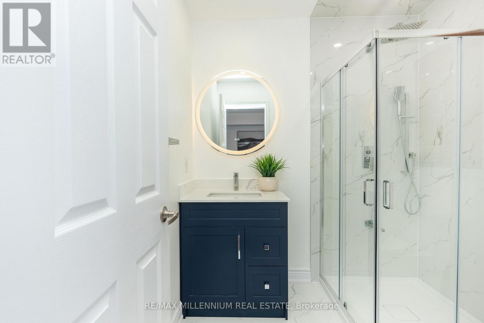 74 Lathbury Street, Brampton, Ontario  L7A 0R8 - Photo 49 - W12727234