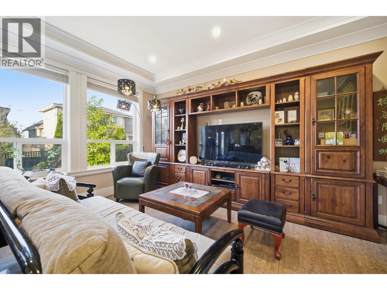 3741 Dundonald Avenue, Burnaby, British Columbia  V5G 3N6 - Photo 12 - R3081633