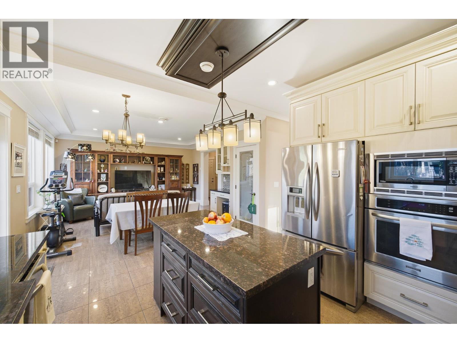 3741 Dundonald Avenue, Burnaby, British Columbia  V5G 3N6 - Photo 9 - R3081633