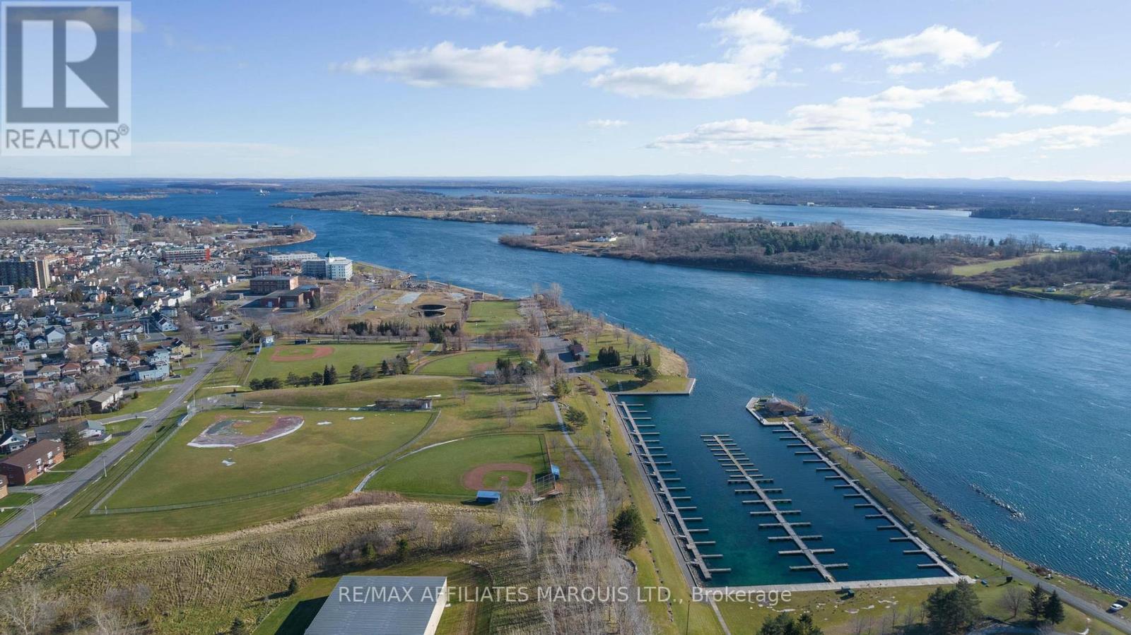205 - 229 Water Street E, Cornwall, Ontario  K6H 1A2 - Photo 27 - X12261784