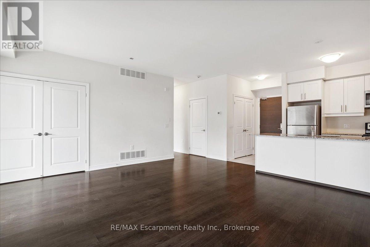 211 - 2370 Khalsa Gate, Oakville, Ontario  L6M 1P5 - Photo 14 - W12727260
