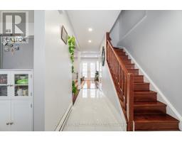 12 HUCKLEBERRY SQUARE, Brampton, Ontario