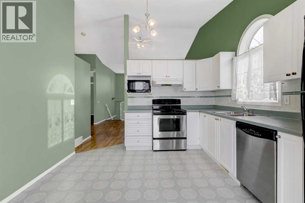 11324 92a Street, Grande Prairie, Alberta  T8V 7E7 - Photo 11 - A2277898