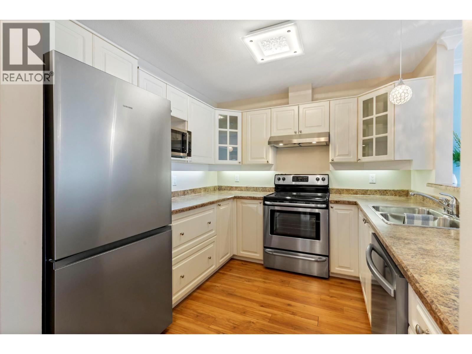 3283 Casorso Road Unit# 308, Kelowna, British Columbia  V1W 3L6 - Photo 8 - 10363615