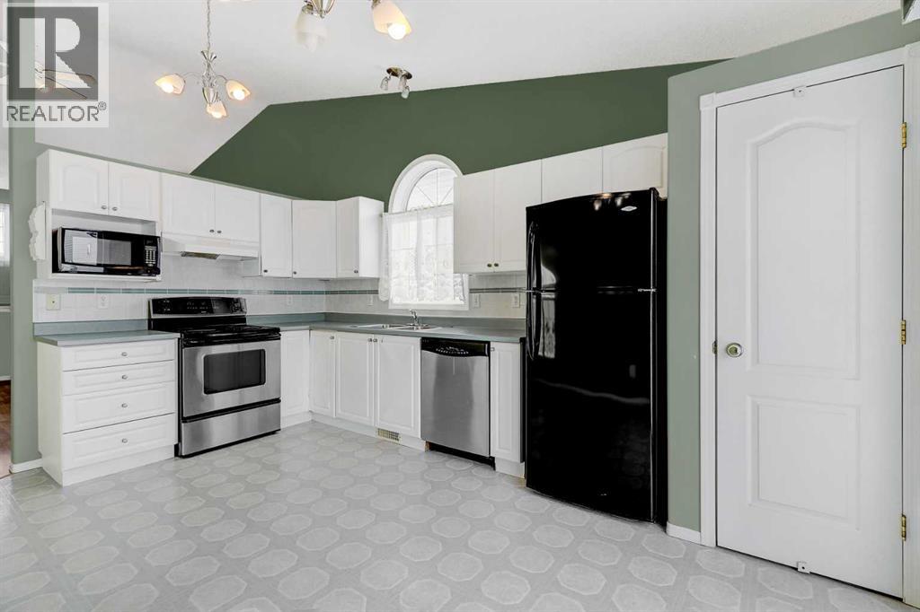 11324 92a Street, Grande Prairie, Alberta  T8V 7E7 - Photo 9 - A2277898