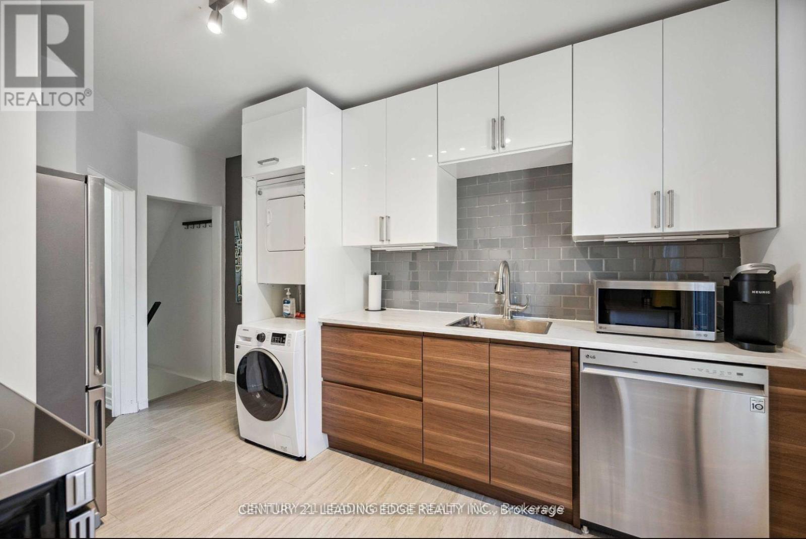 A - 360 Coxwell Avenue, Toronto, Ontario  M4L 3B7 - Photo 14 - E12727246