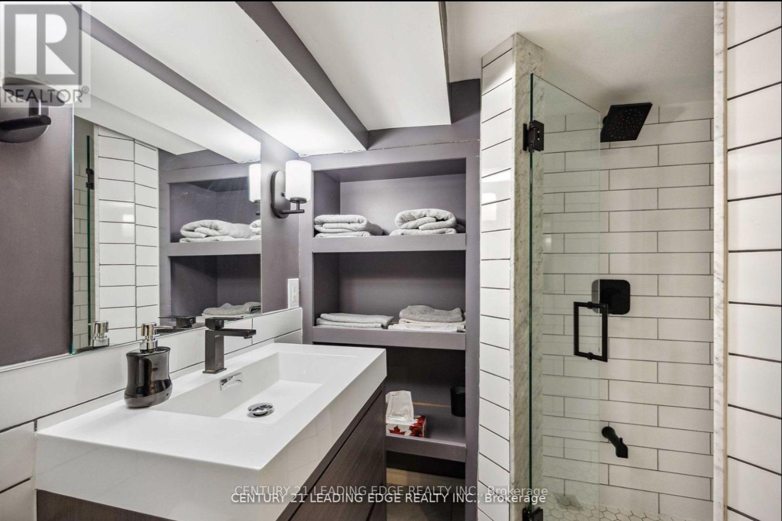 A - 360 Coxwell Avenue, Toronto, Ontario  M4L 3B7 - Photo 23 - E12727246