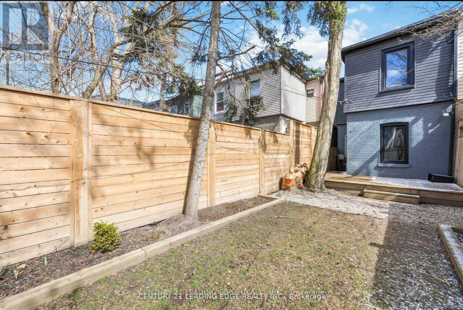 A - 360 Coxwell Avenue, Toronto, Ontario  M4L 3B7 - Photo 25 - E12727246