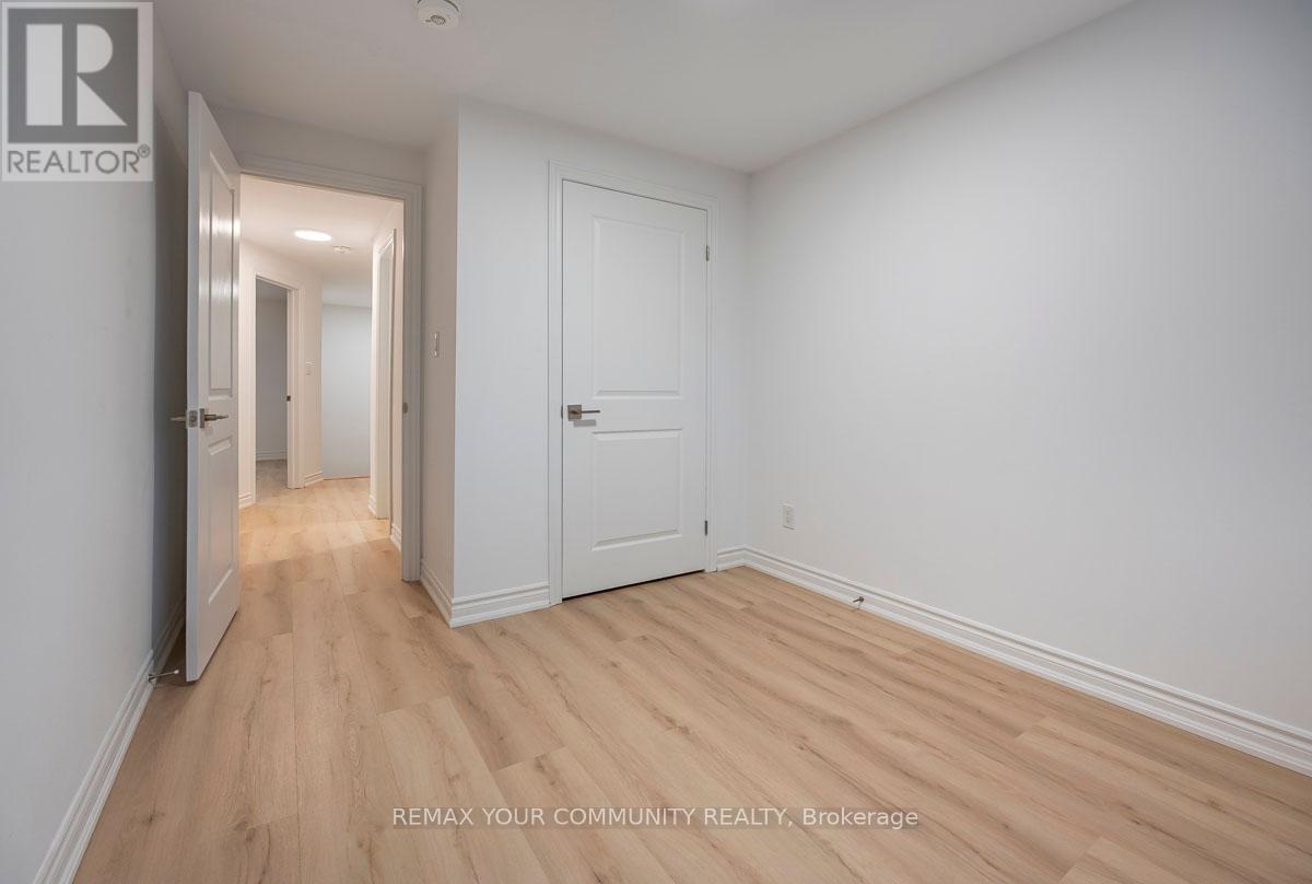 2 - 11 Plaisance Road, Richmond Hill, Ontario  L4C 5H1 - Photo 21 - N12727254