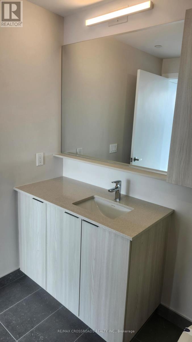 511 - 720 Whitlock Avenue, Milton, Ontario  L9E 2B5 - Photo 10 - W12727238