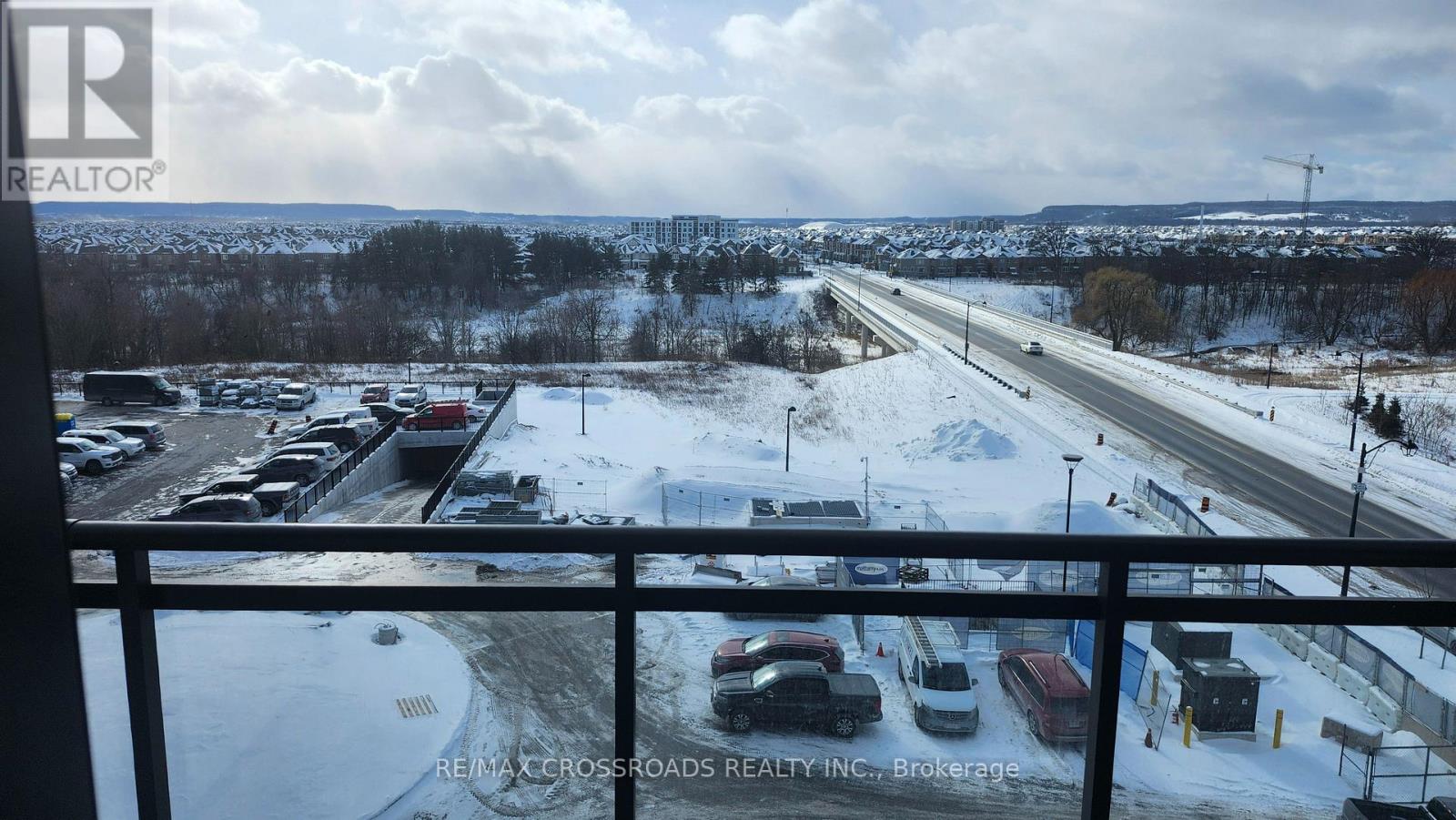 511 - 720 Whitlock Avenue, Milton, Ontario  L9E 2B5 - Photo 27 - W12727238