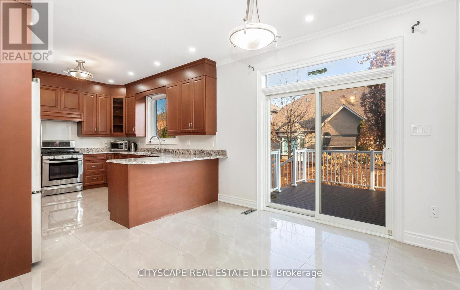 3322 Raspberry Bush Trail, Oakville, Ontario  L6L 6V2 - Photo 18 - W12727248