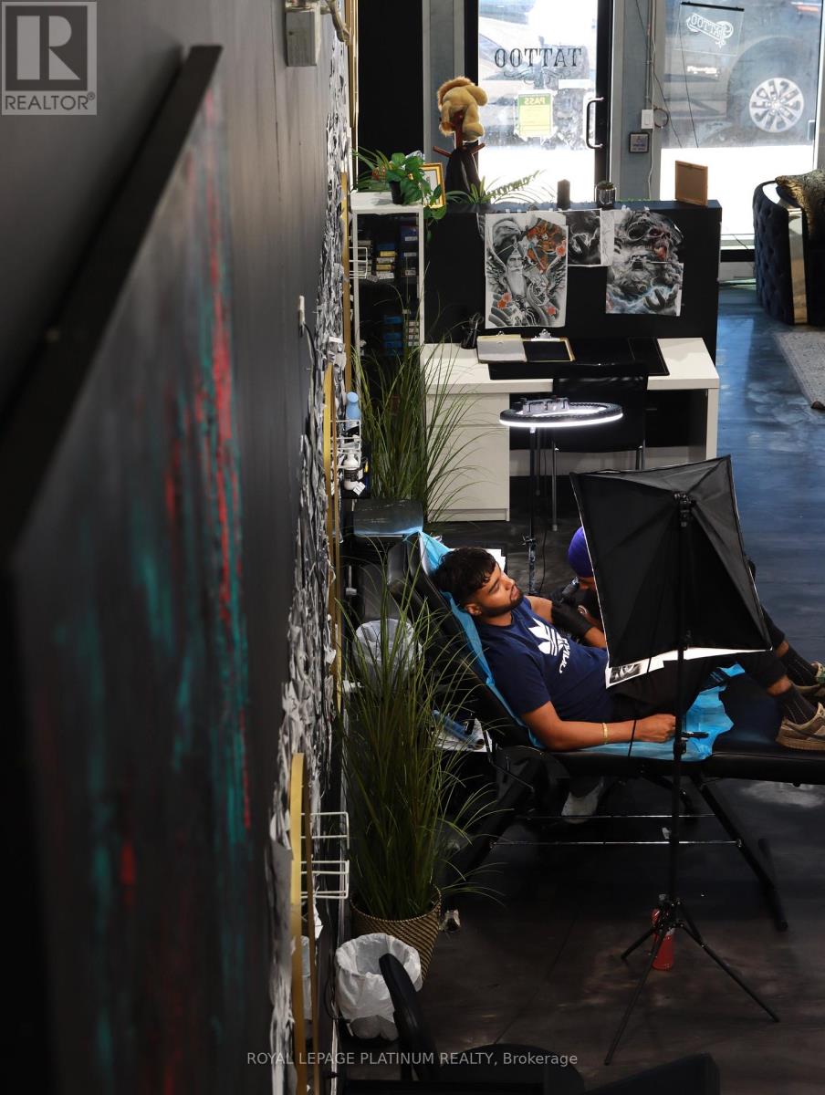 13 - 10 Dewside Drive, Brampton, Ontario  L6R 3Y3 - Photo 18 - W12727258