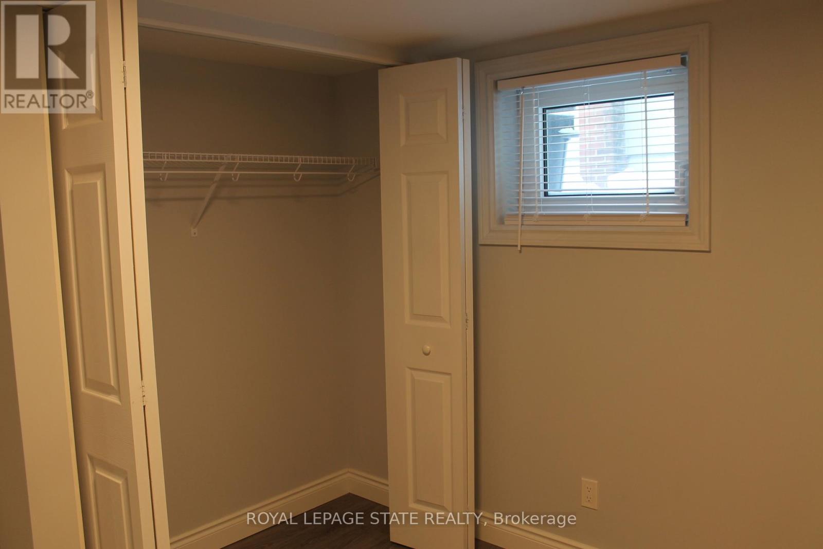 B - 191 East 25th Street, Hamilton, Ontario  L8V 3A4 - Photo 10 - X12727264