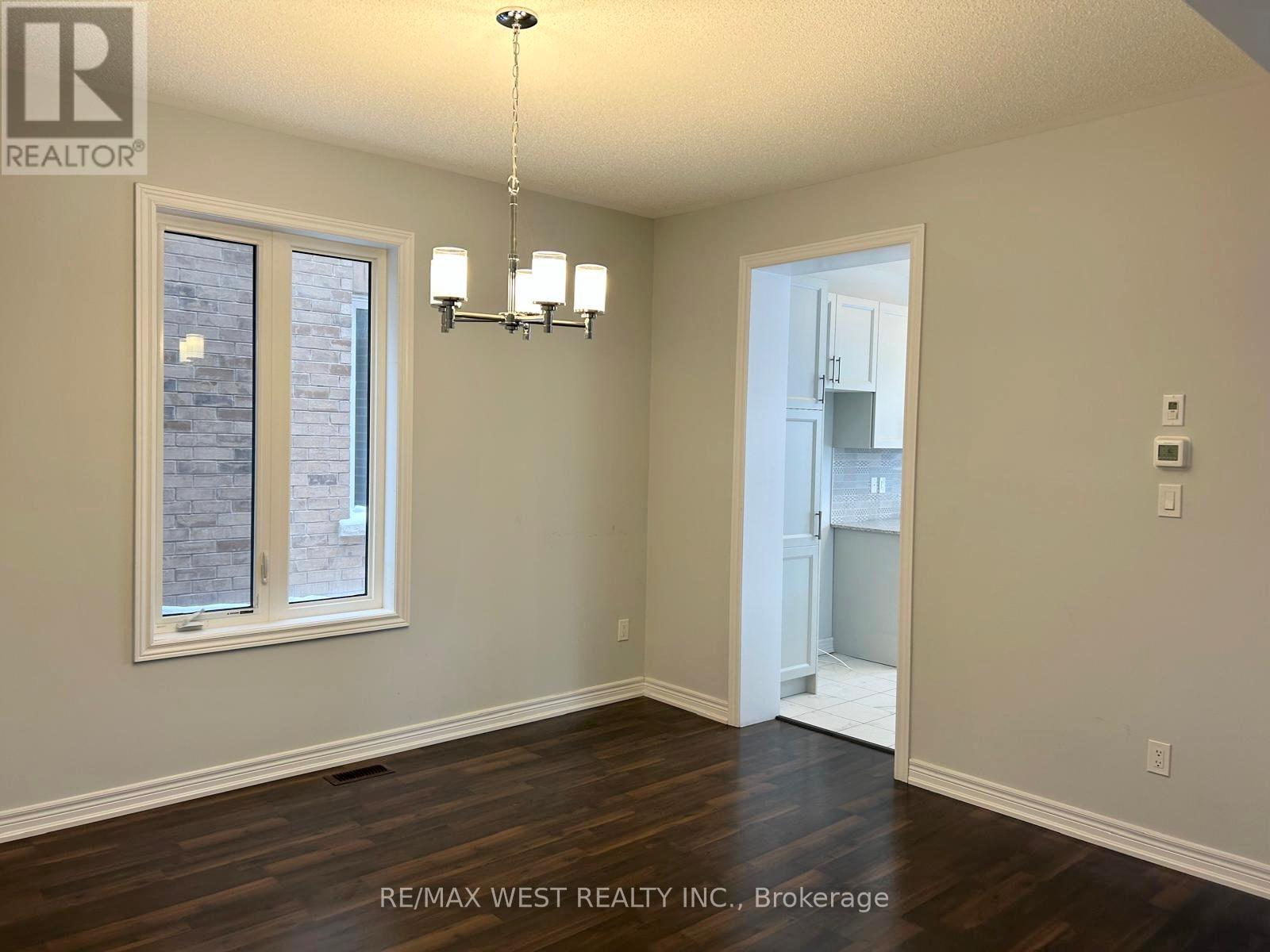 5 Drake Avenue, Brant, Ontario  N3L 0H9 - Photo 10 - X12727274