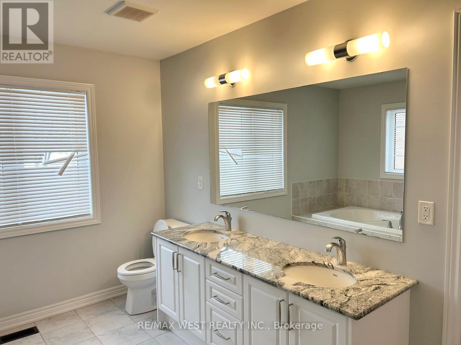 5 Drake Avenue, Brant, Ontario  N3L 0H9 - Photo 16 - X12727274