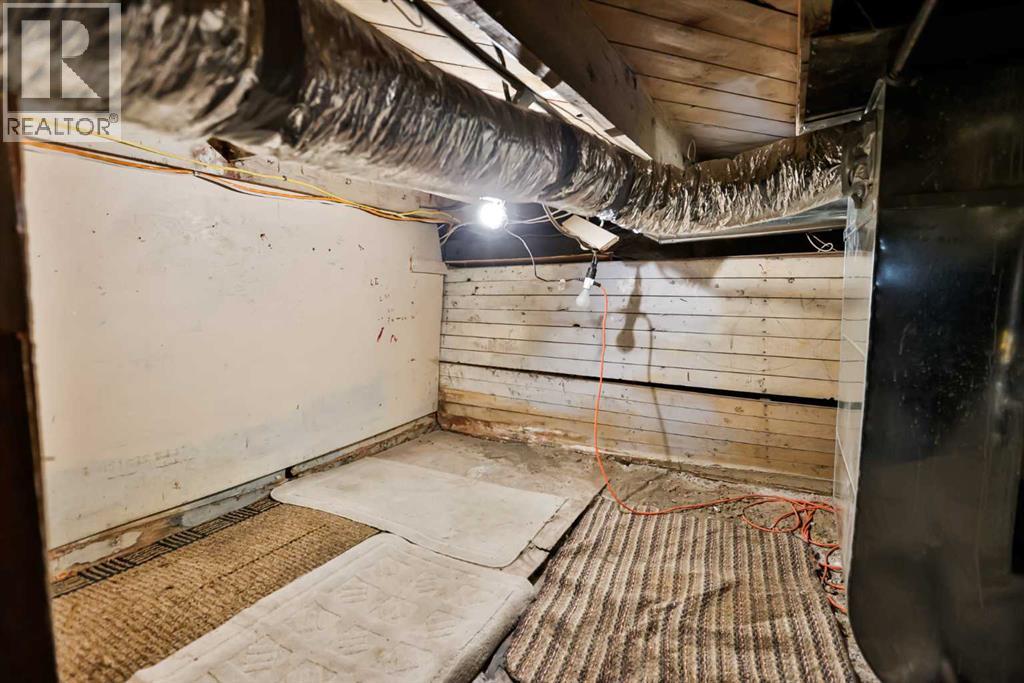 236 N 100 W, Raymond, Alberta  T0K 2S0 - Photo 18 - A2281013