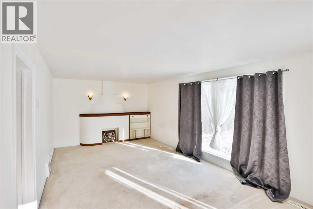 236 N 100 W, Raymond, Alberta  T0K 2S0 - Photo 9 - A2281013