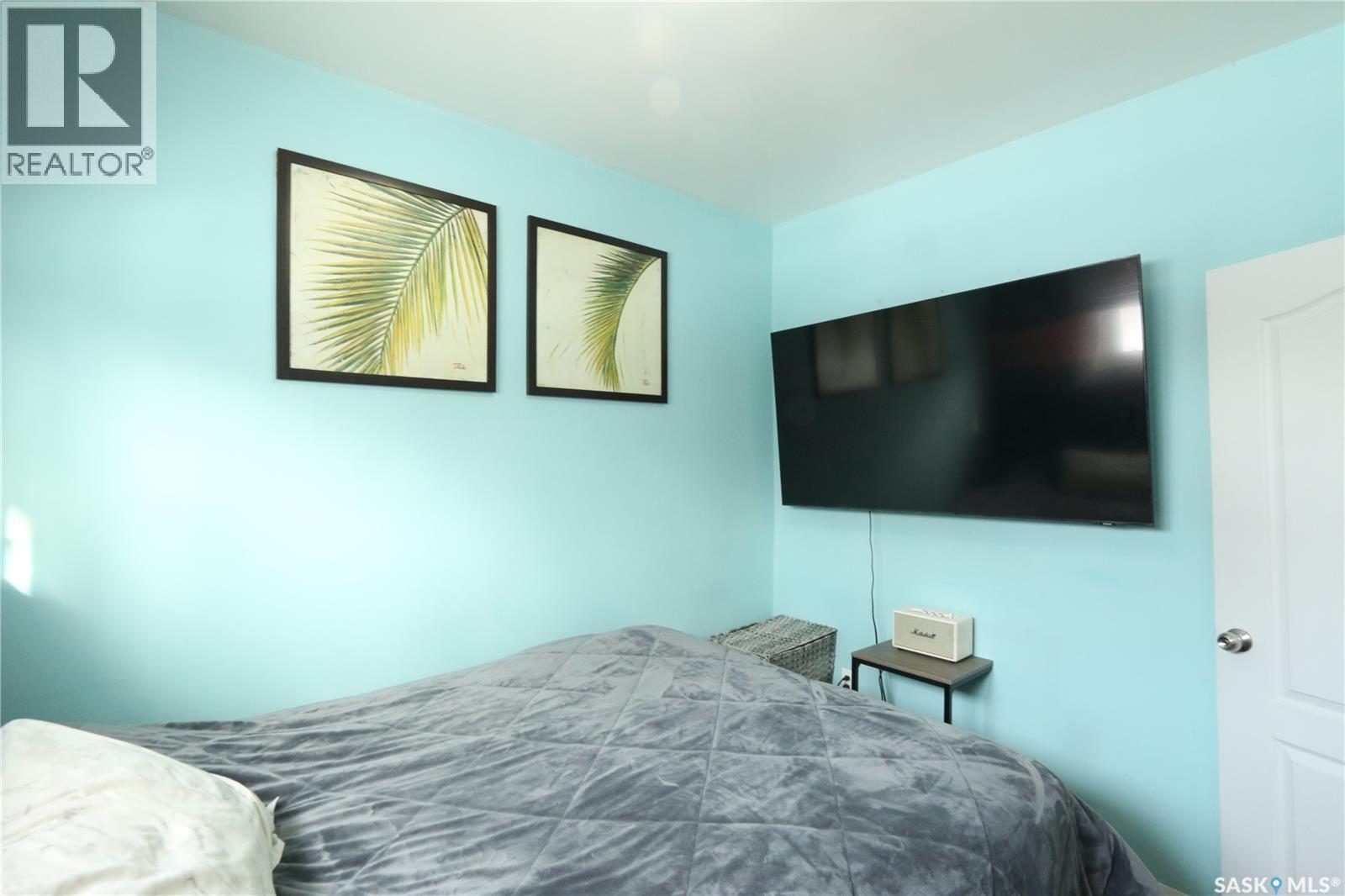 2305 Mcdonald Street, Regina, Saskatchewan  S4N 2Z2 - Photo 12 - SK027347