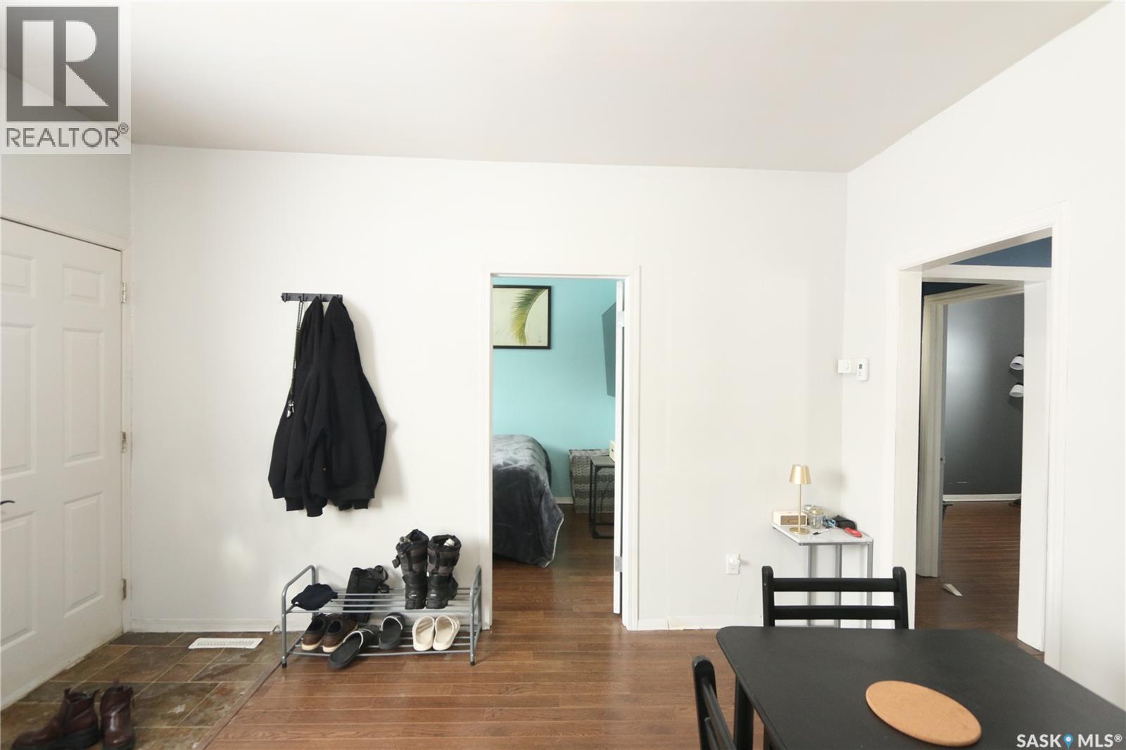 2305 Mcdonald Street, Regina, Saskatchewan  S4N 2Z2 - Photo 6 - SK027347