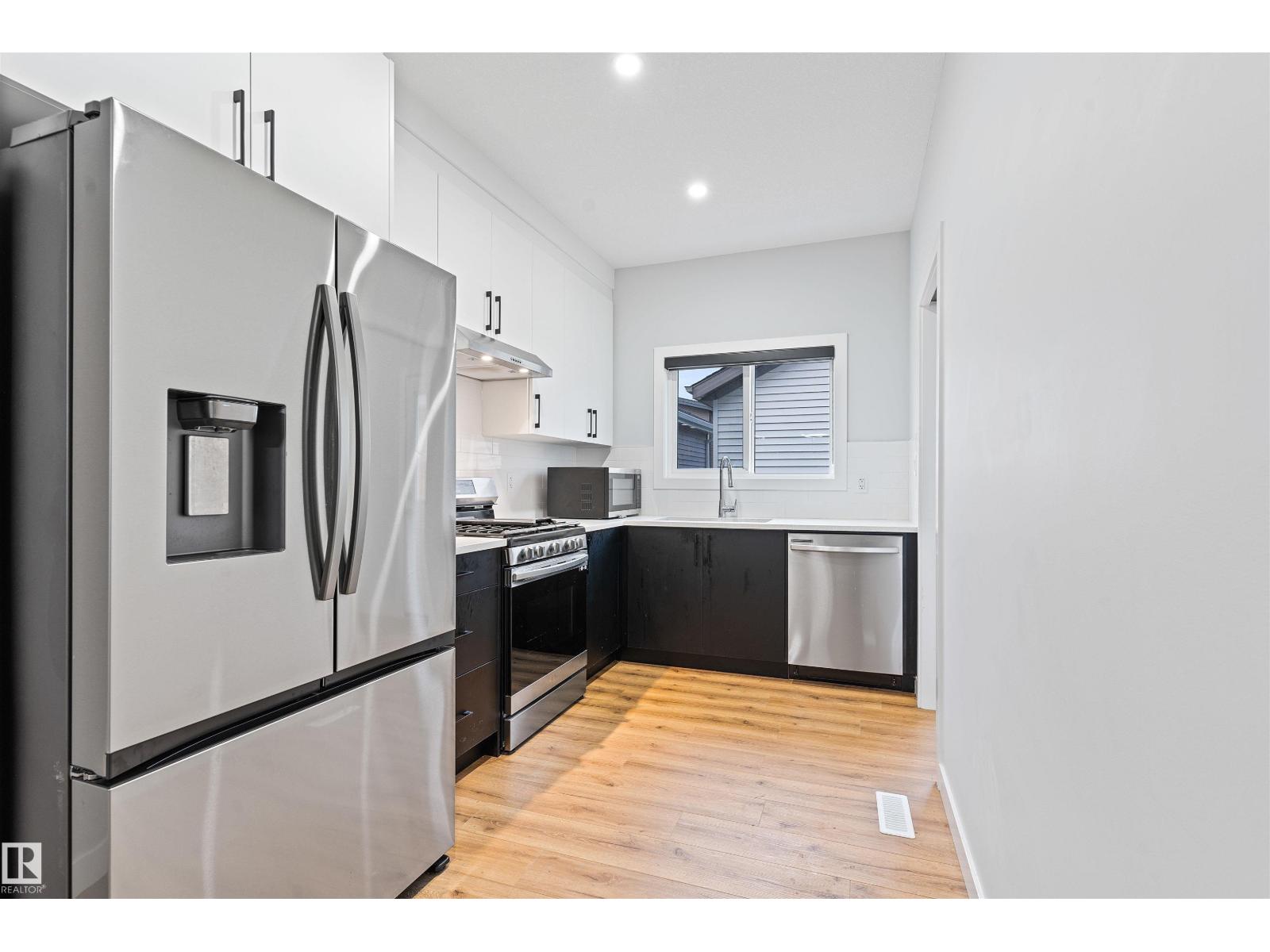 2050 209a St Nw, Edmonton, Alberta  T6M 3C8 - Photo 7 - E4470995