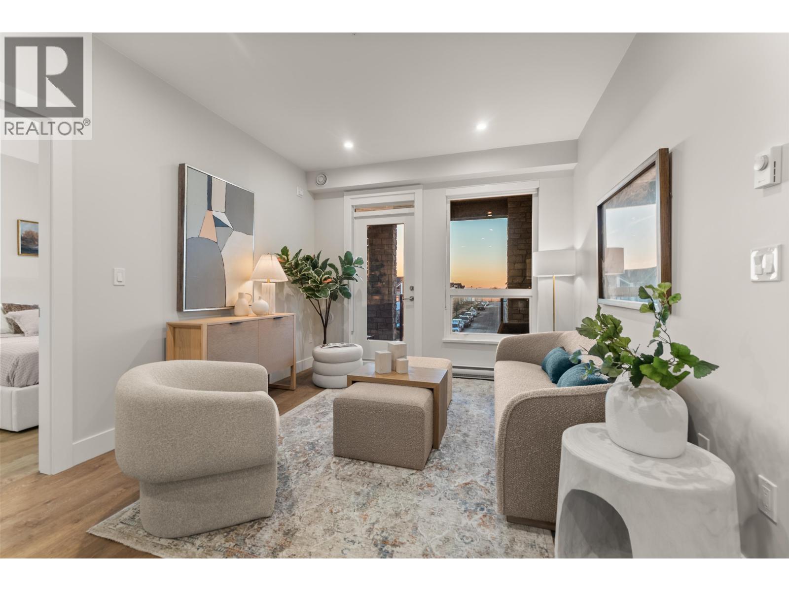 211 1942 STARLING DRIVE, Tsawwassen, British Columbia