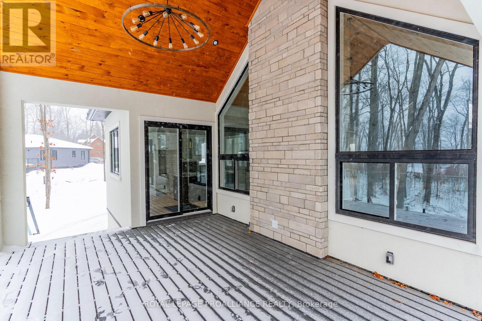 160 Sumcot Drive, Trent Lakes, Ontario  K0L 1J0 - Photo 38 - X12726574