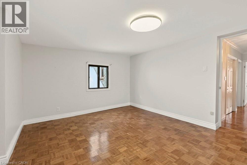 152 Strathcona Avenue N, Hamilton, Ontario  L8R 3C3 - Photo 25 - 40799055