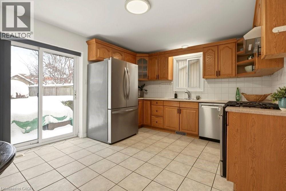 152 Strathcona Avenue N, Hamilton, Ontario  L8R 3C3 - Photo 20 - 40799055