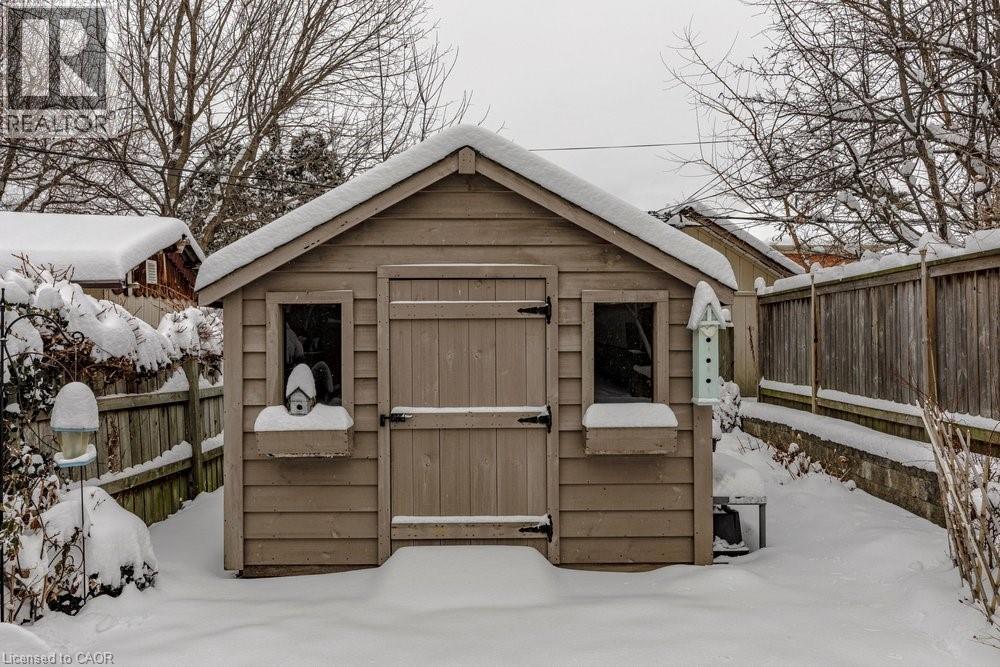 152 Strathcona Avenue N, Hamilton, Ontario  L8R 3C3 - Photo 39 - 40799055