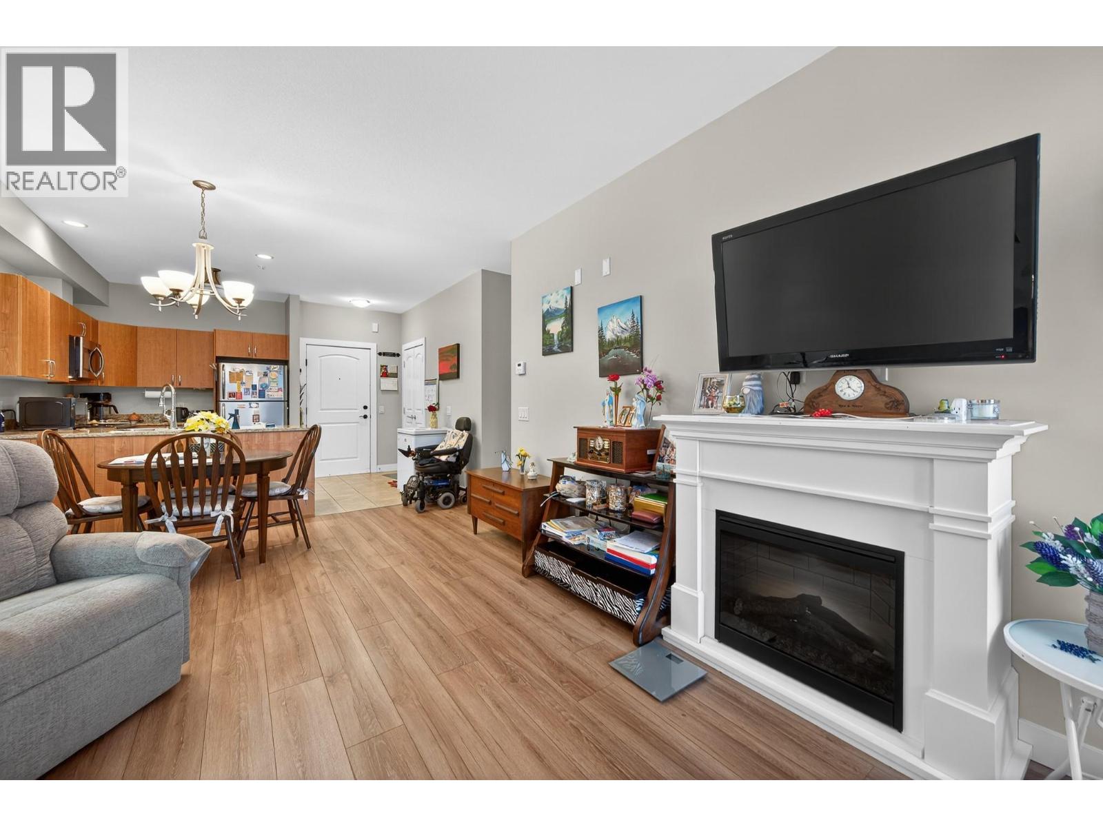 760 Mayfair Street Unit# #321, Kamloops, British Columbia  V2B 0E5 - Photo 9 - 10373823