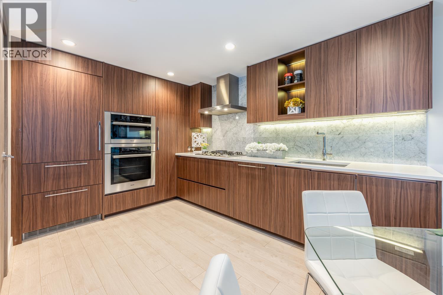 1738 Cook Street, Vancouver, British Columbia  V5Y 0N3 - Photo 11 - R3082832