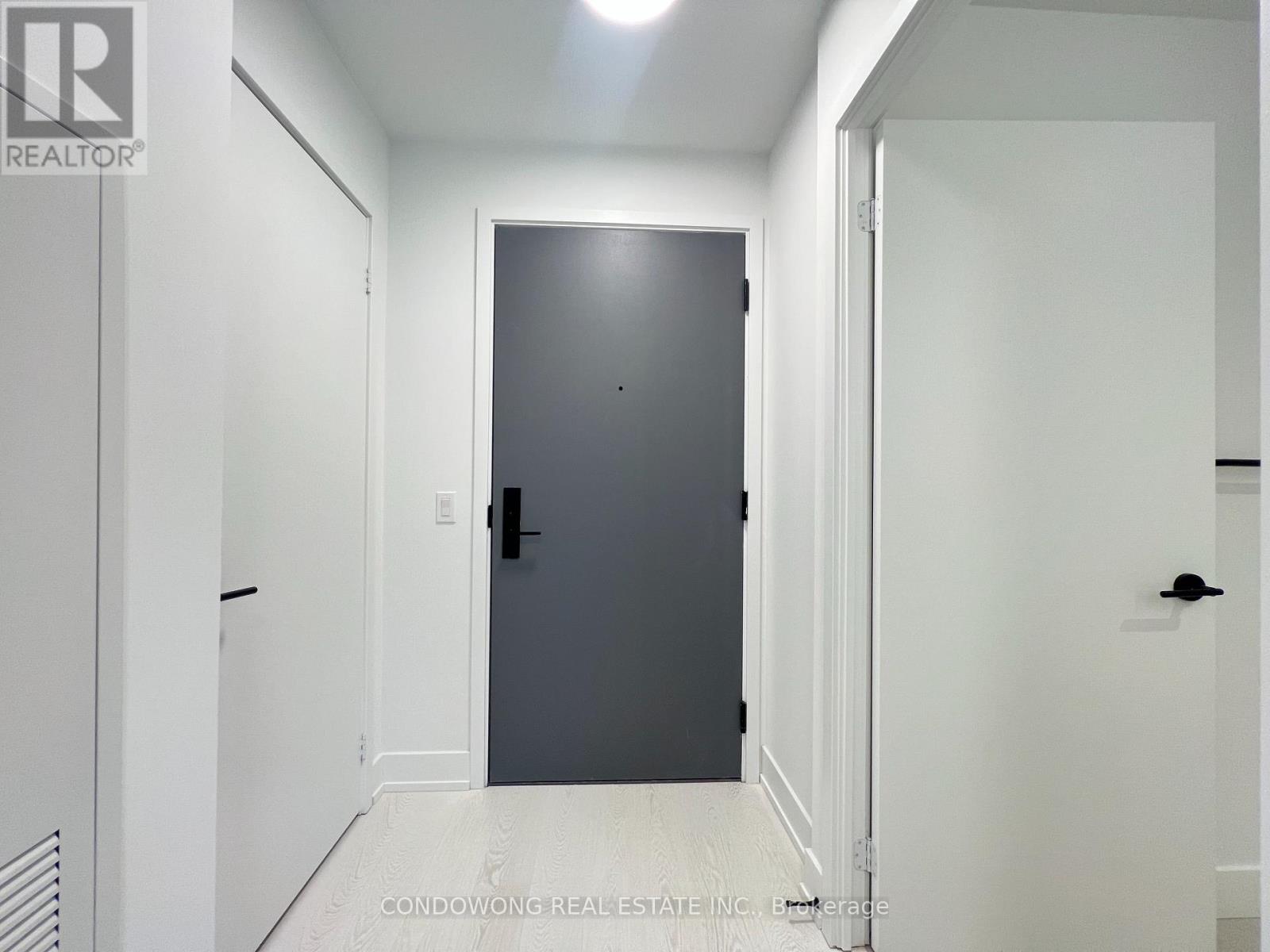 1809 - 308 Jarvis Street, Toronto, Ontario  M5B 0E3 - Photo 2 - C12727288