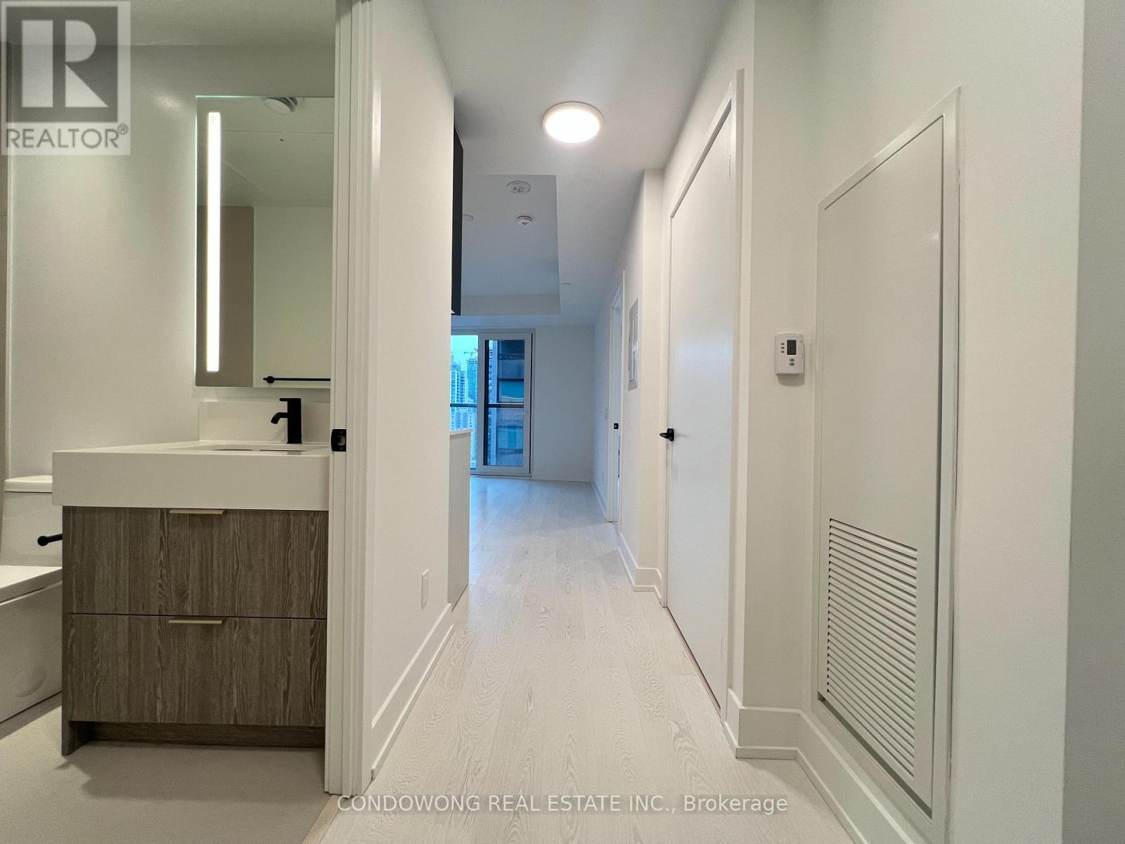 1809 - 308 Jarvis Street, Toronto, Ontario  M5B 0E3 - Photo 3 - C12727288