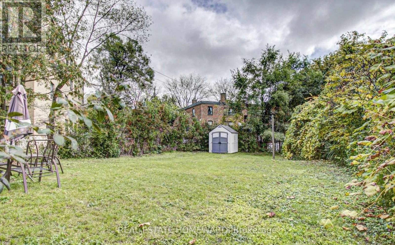 Bsmt - 259 Ferris. Road, Toronto, Ontario  M4B 1H2 - Photo 8 - E12727278