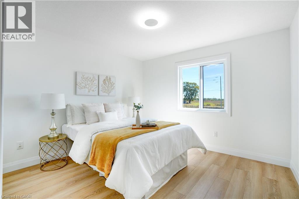 2572 Constance Avenue, London, Ontario  N6M 1E7 - Photo 11 - 40800720