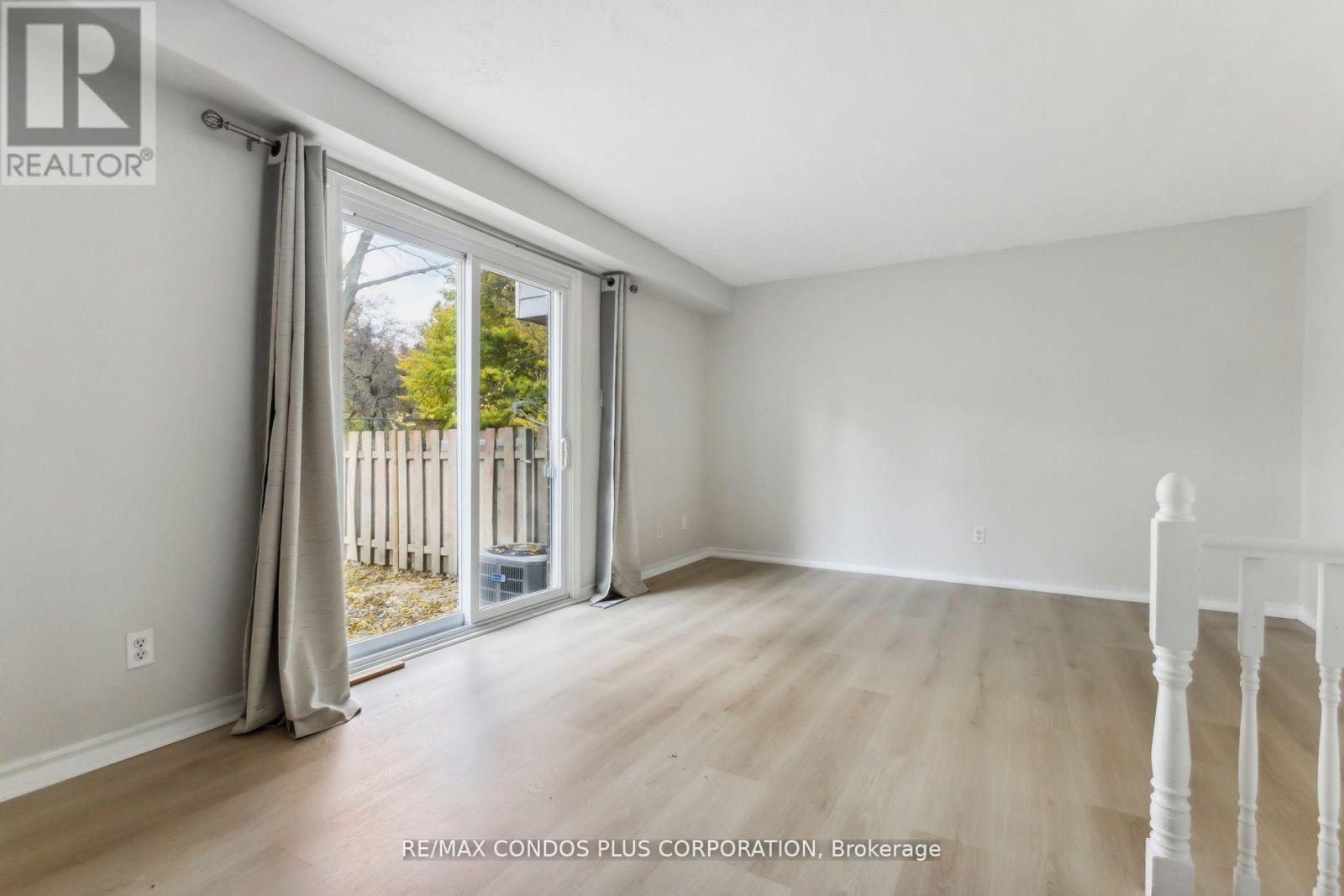 2 - 294 Fergus Avenue, Kitchener, Ontario N2A 2H5 - Photo 18 - X12727290