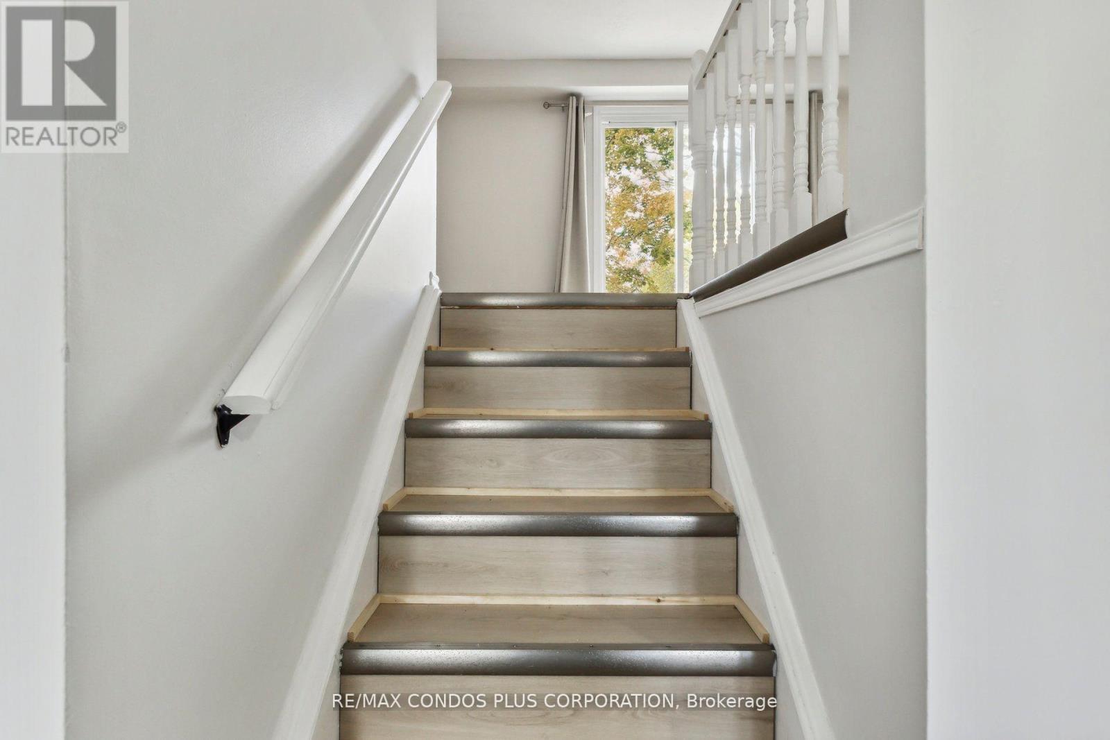 2 - 294 Fergus Avenue, Kitchener, Ontario N2A 2H5 - Photo 9 - X12727290