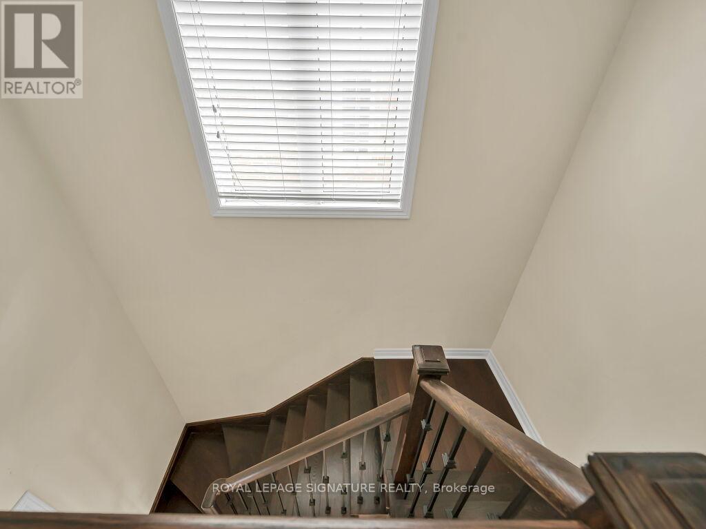 160 Sky Harbour Drive, Brampton, Ontario  L6Y 0T9 - Photo 24 - W12721460