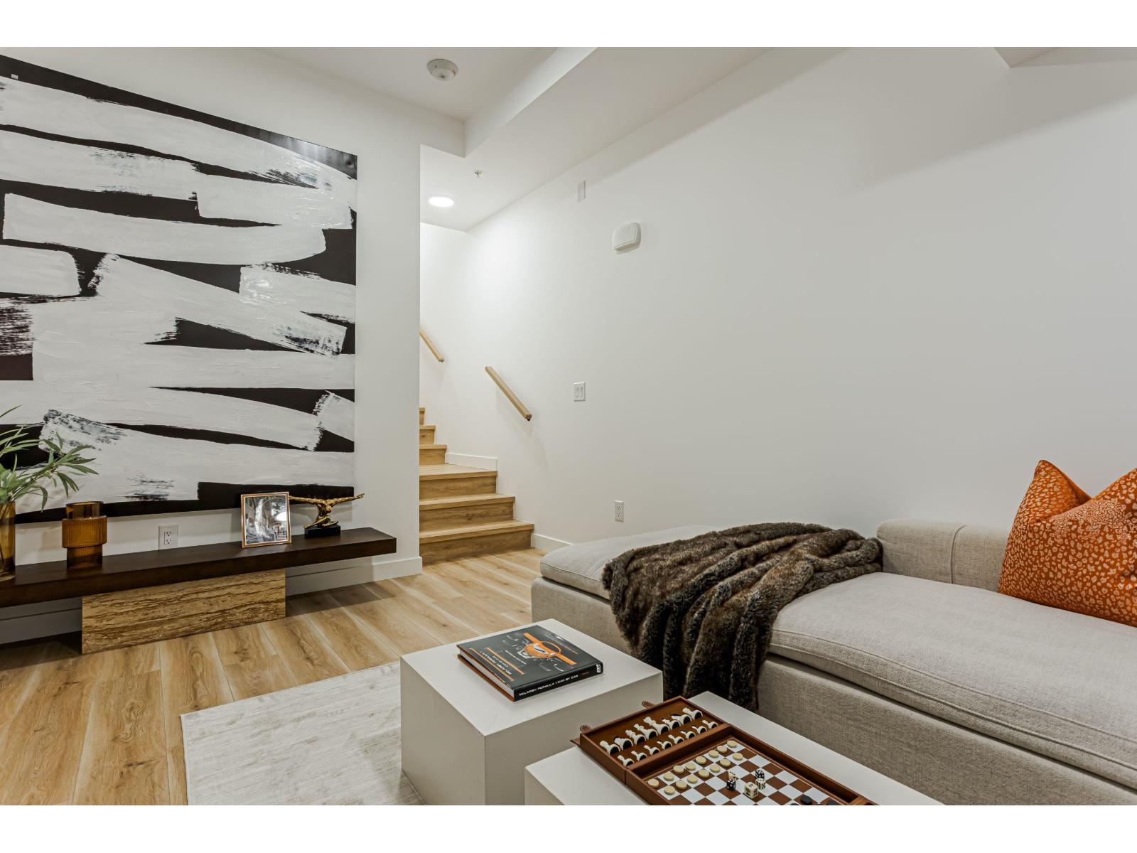 20075 85 Avenue, Langley, British Columbia  V2Y 3Y4 - Photo 7 - R3082548