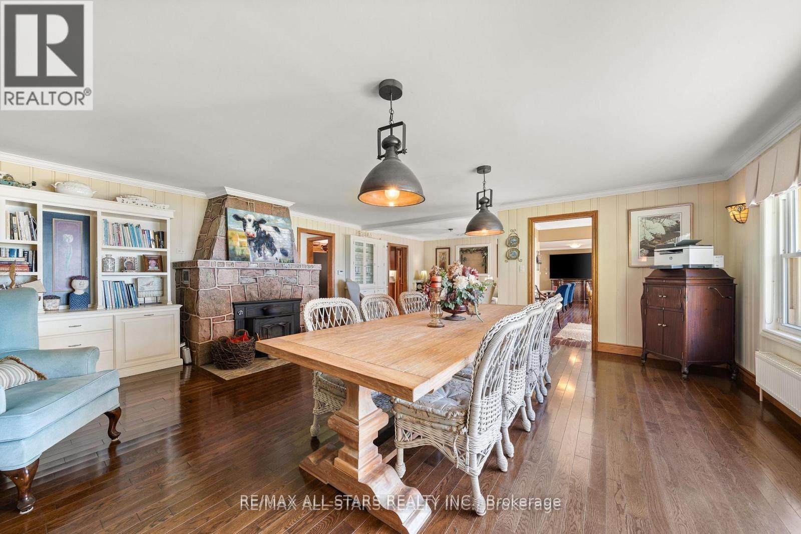 8 Manor Road, Kawartha Lakes, Ontario  K0M 1A0 - Photo 10 - X12727322