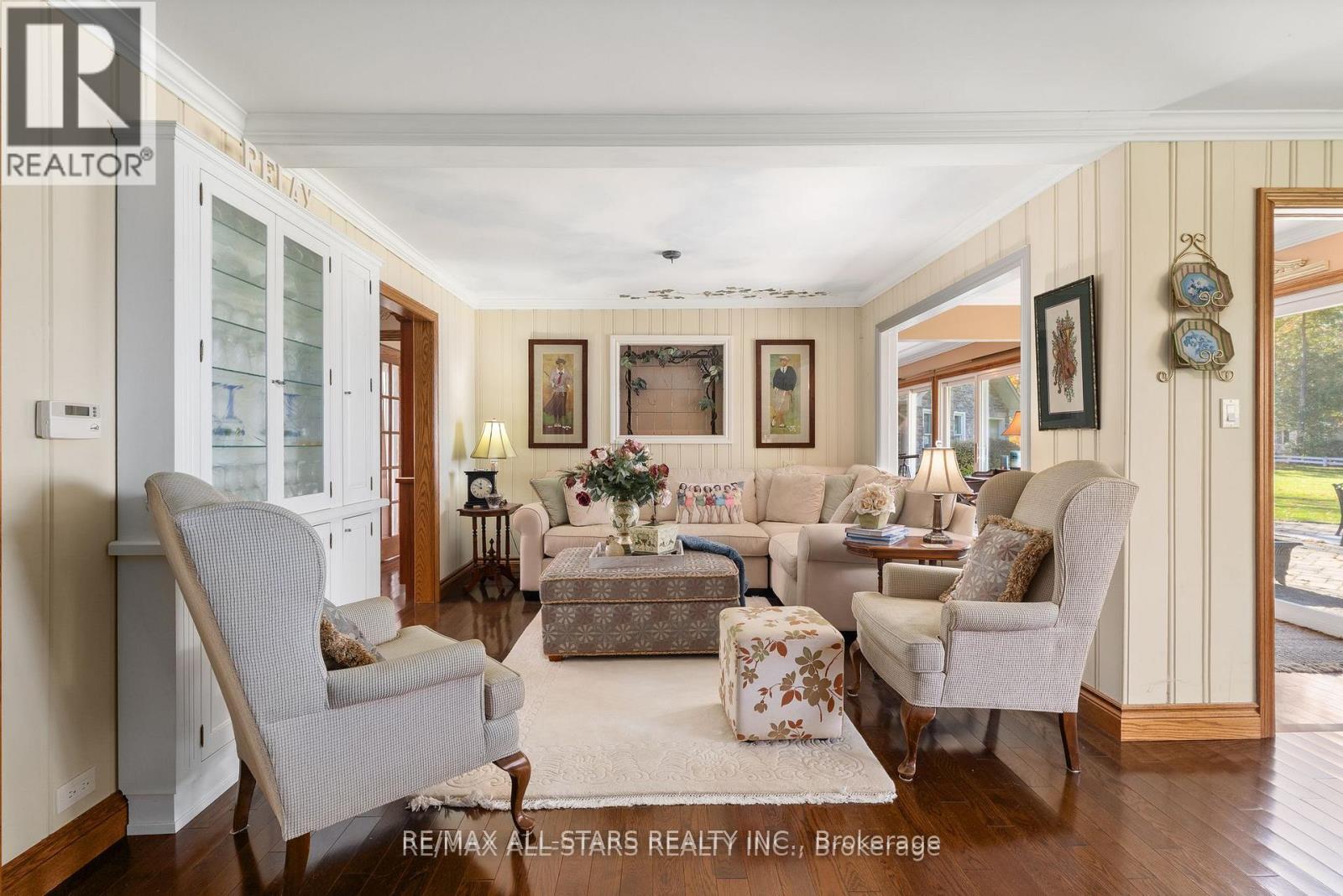 8 Manor Road, Kawartha Lakes, Ontario  K0M 1A0 - Photo 14 - X12727322