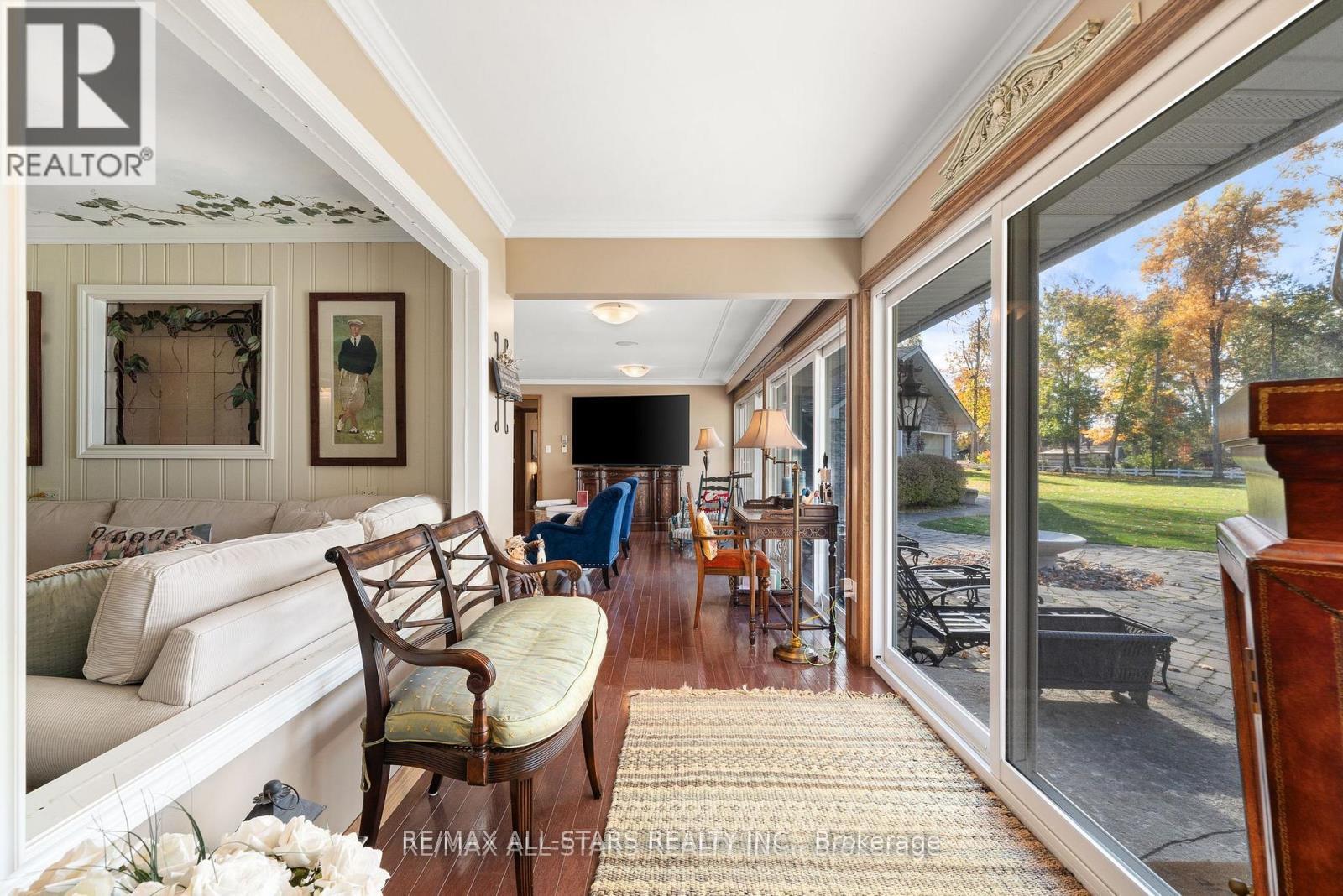 8 Manor Road, Kawartha Lakes, Ontario  K0M 1A0 - Photo 22 - X12727322