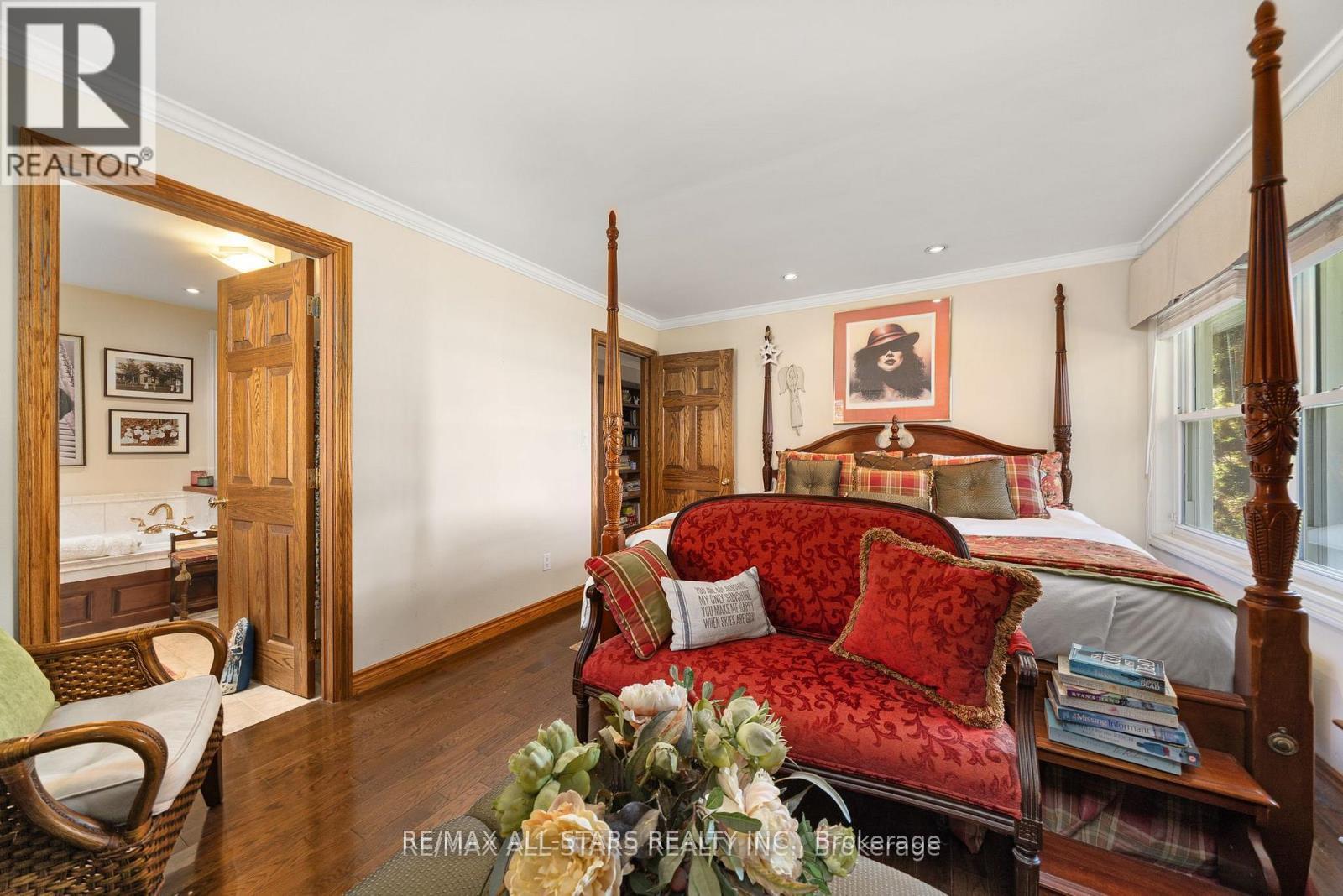 8 Manor Road, Kawartha Lakes, Ontario  K0M 1A0 - Photo 23 - X12727322