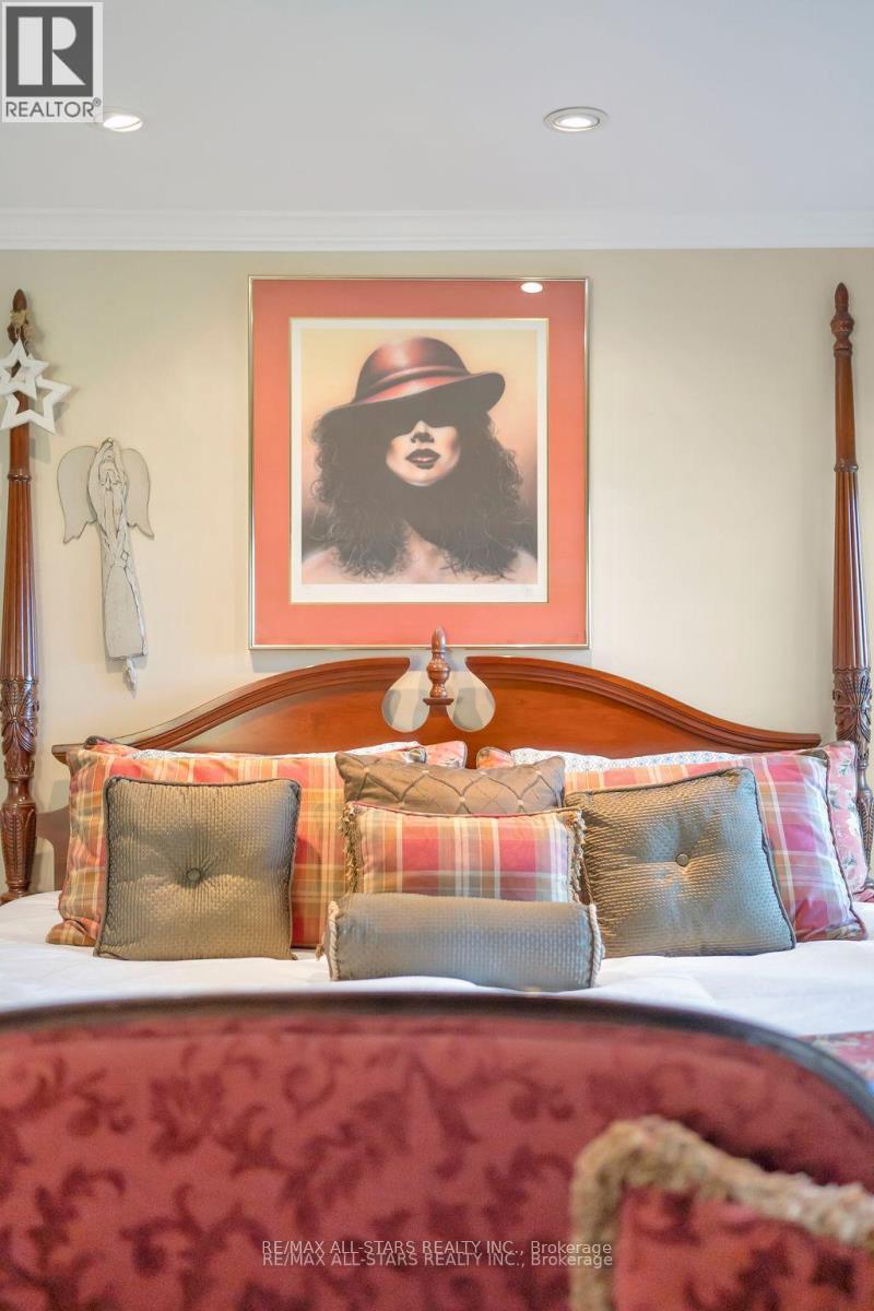 8 Manor Road, Kawartha Lakes, Ontario  K0M 1A0 - Photo 24 - X12727322