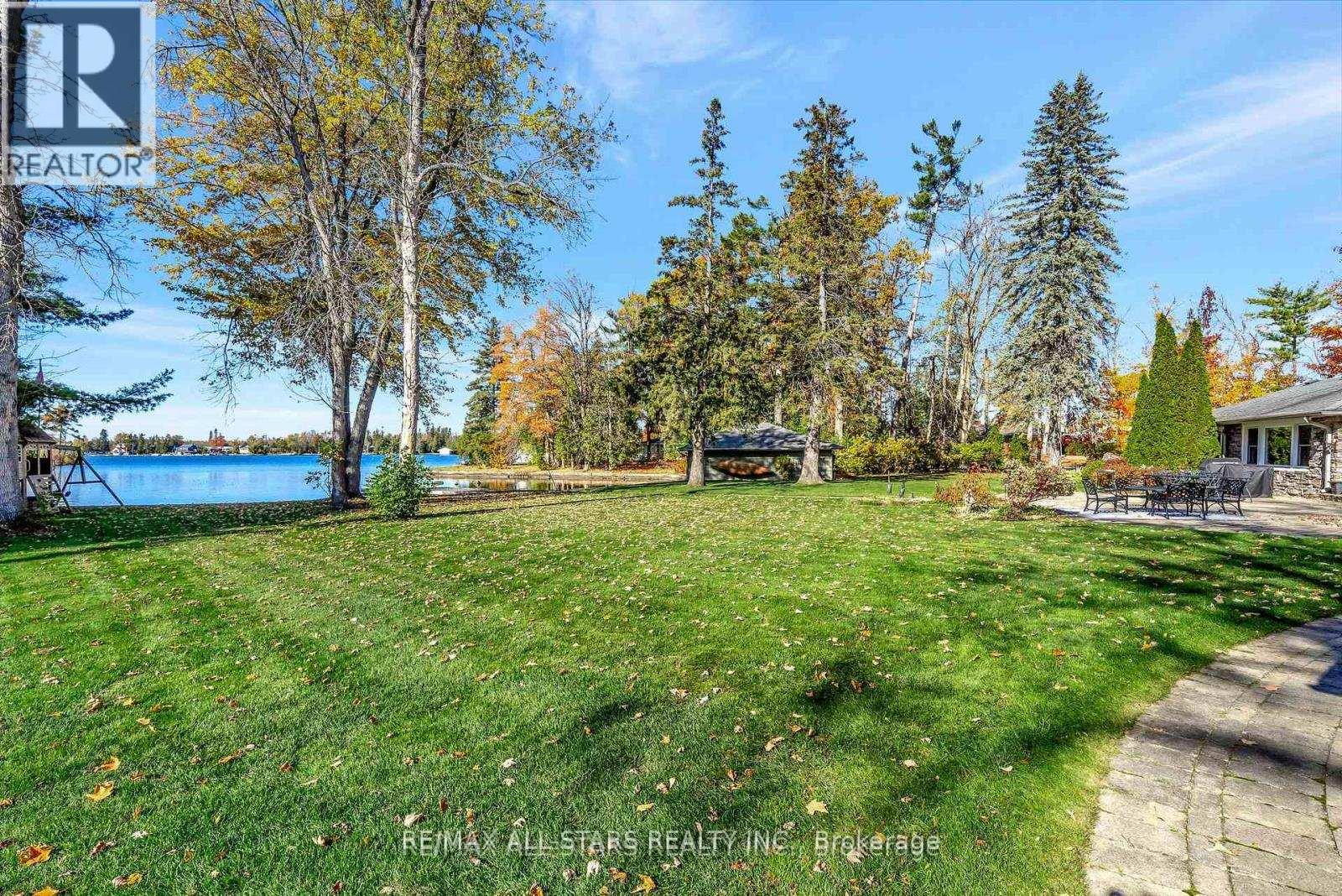 8 Manor Road, Kawartha Lakes, Ontario  K0M 1A0 - Photo 38 - X12727322