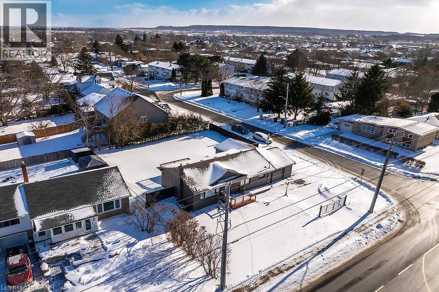 4503 Ontario Street, Beamsville, Ontario  L3J 0B8 - Photo 30 - 40800755